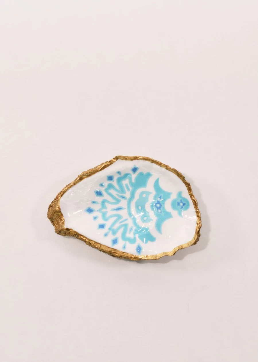 Cabana Life Women's Amalfi Coast Oyster Jewelry Dish - Elegant Seashell Decor & Organizer